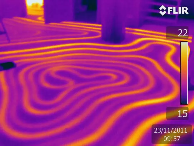 Leckageortung – Thermografie bei einer Fußbodenheizung